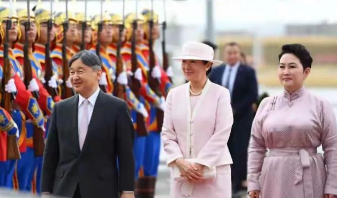 原来一直以为蒙古国和我们一样都是二战的受害者，会一样痛恨日本侵略者。可是没想到的