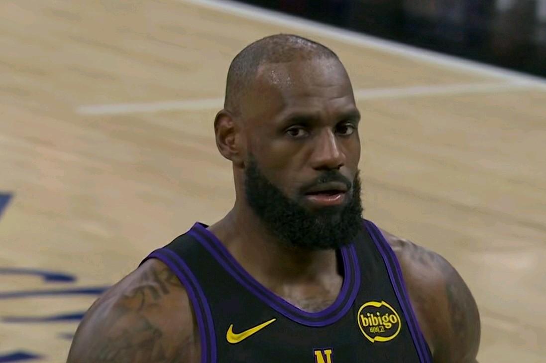 数据不会说谎：湖人失误20次都能战胜灰熊，这3人的表现居功至伟……1：詹姆斯