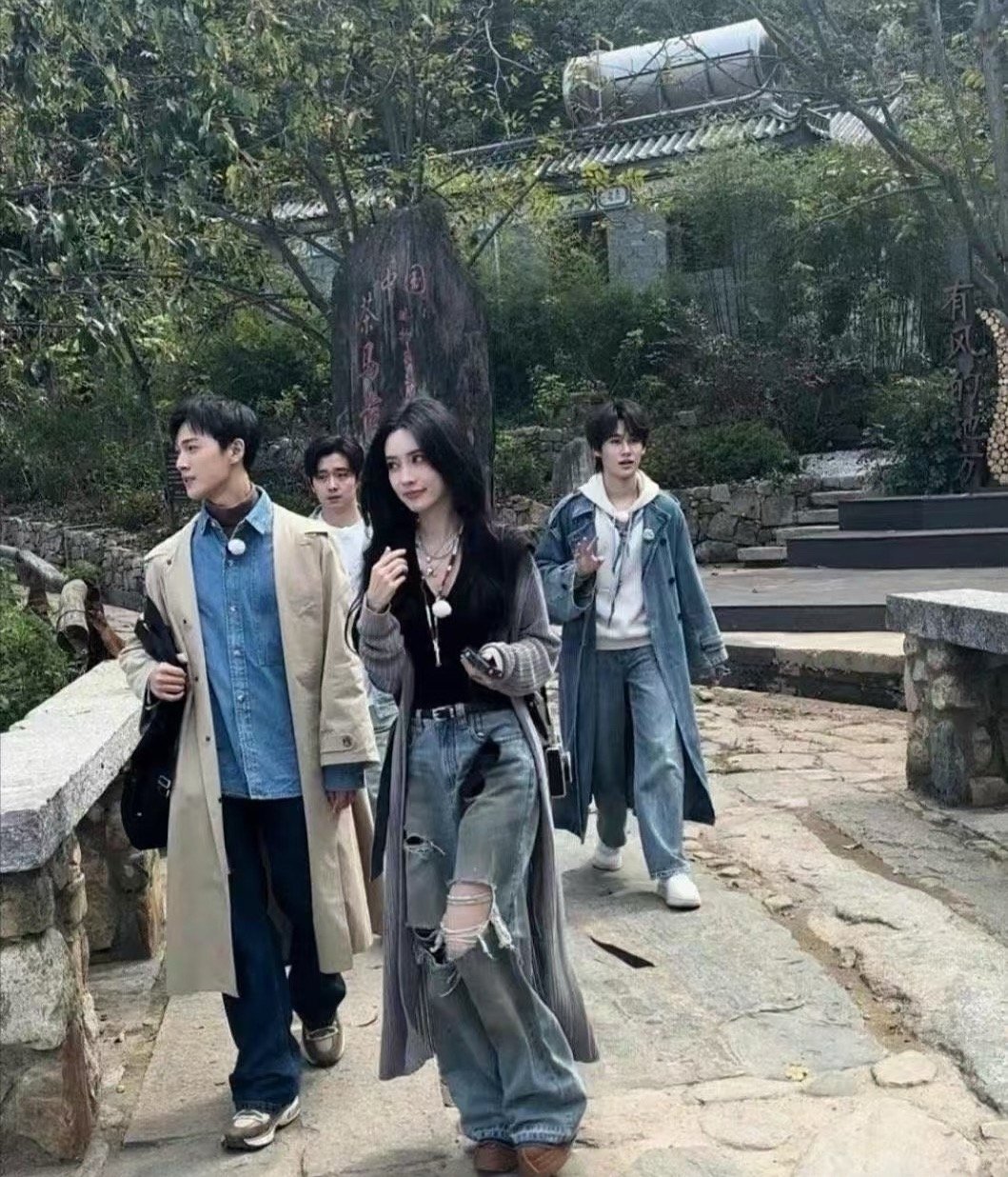 孟子义多高啊我的妈，这身材，路拍都这么顶