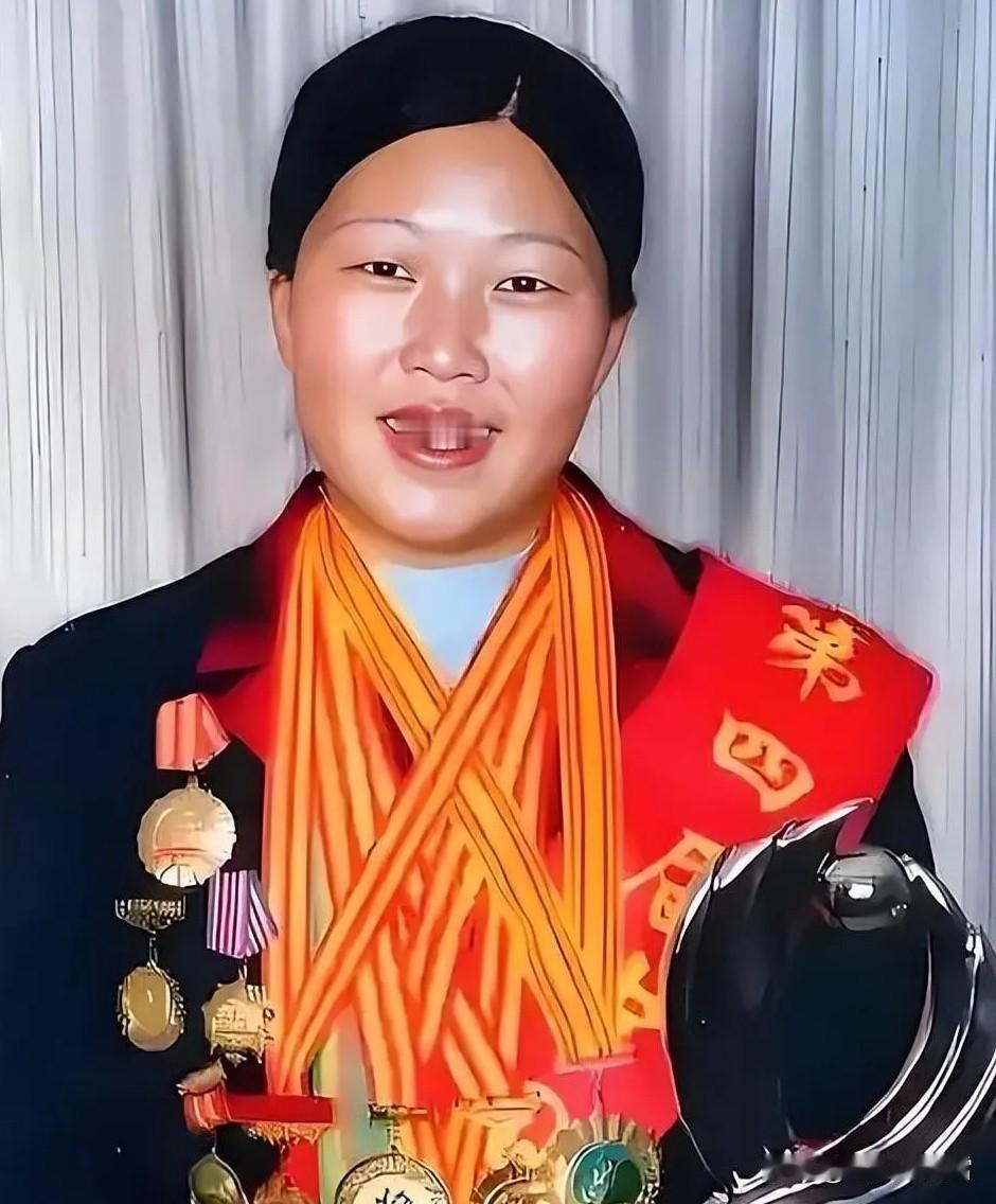 1985年，陕西一父亲逼着19岁的女儿嫁给恩人的儿子，女儿哭闹7天，忽然放弃逃跑