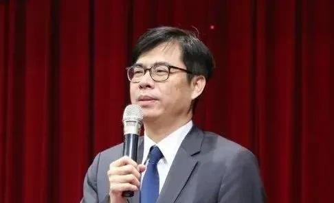 高雄市长陈其迈接受陈水扁主持的广播节目专访今天播出，除了畅谈高雄的治理经验，在节