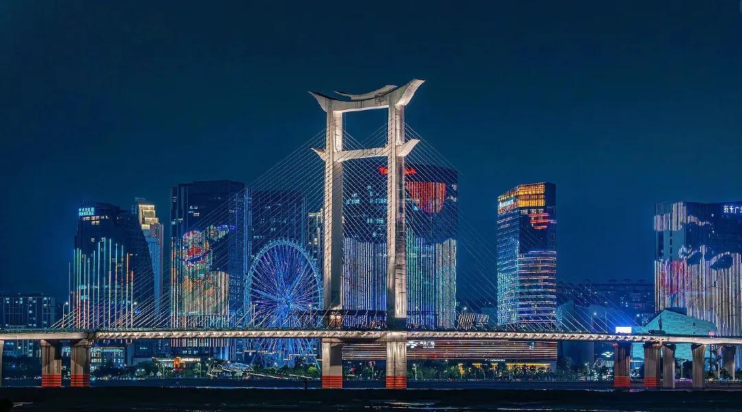 刺桐余晖：泉州从“世界第一港”到“地级市”的地理宿命宋元时期的泉州，是令哥伦