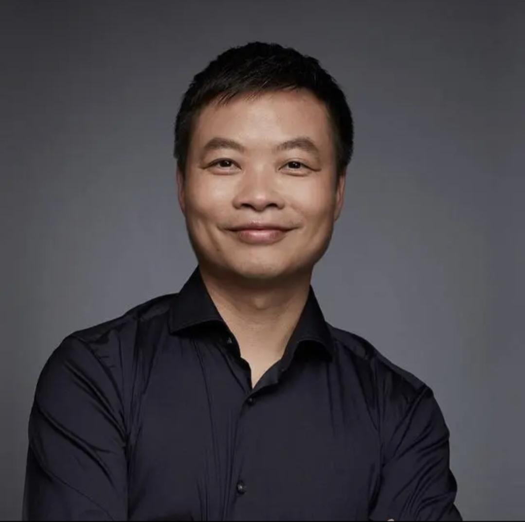 2019年，记者问何小鹏:“你财务自由之后有什么感觉？”何小鹏说:“财务自由之后