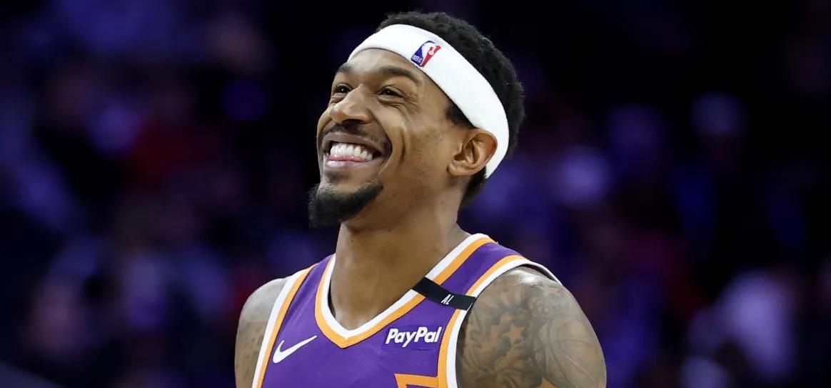 太阳这波操作，直接把NBA财务教科书撕了。9900万美金买断比尔，相当于把