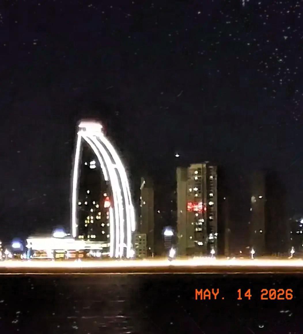 南安市水头镇很一大部分人，买房子去安海买！车去厦门市上牌！水头经济繁荣，房地产