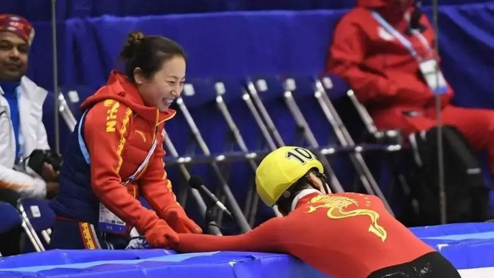 从短道到大道，李琰执教中国队拿到9枚奥运金牌2010年温哥华冬奥：4金（王濛50