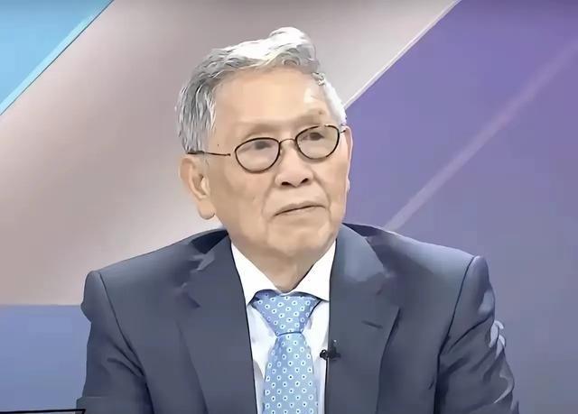 帅化民称国民党人不参加共产党的9-3抗战胜利庆祝活动。这时候我才终于明白国民