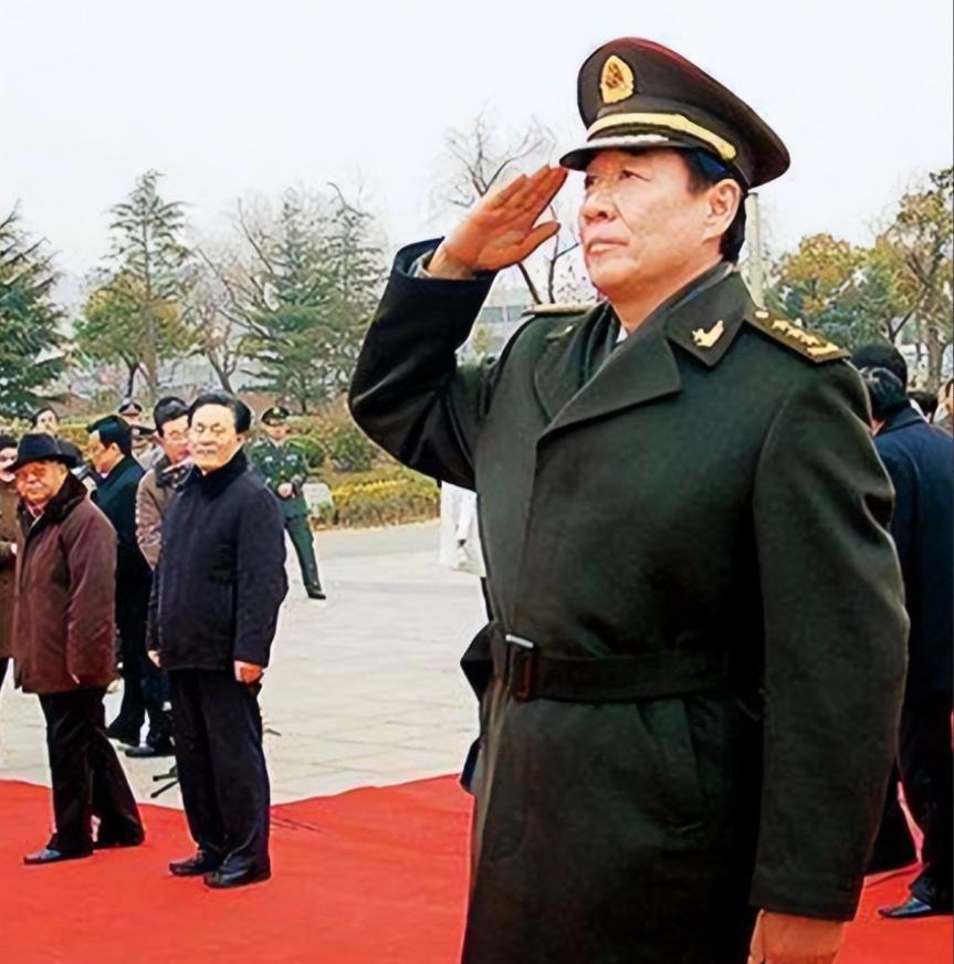 1972年，年迈的王光美见刘源，半晌只说了一句：“！想不到你们几个还能活下来！”