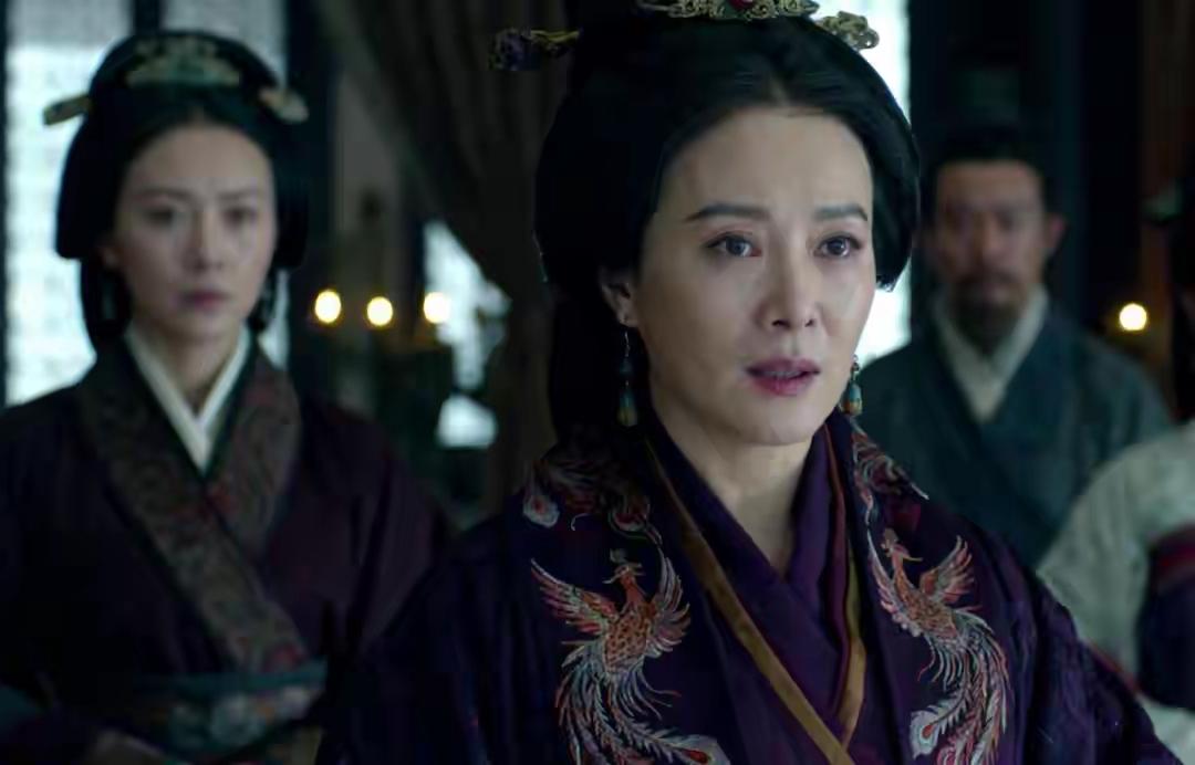 刘邦死后，吕后独揽大权，为何却不敢动薄姬分毫？谁不知道吕后的心狠手辣？戚夫