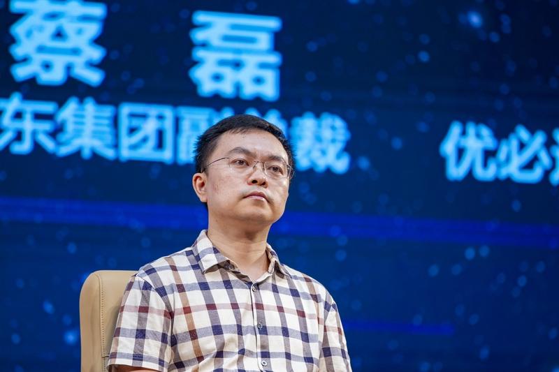 “老子连话都快说不出了，还惦记给你们打鸡血！”——京东前副总裁蔡磊，在嗓子彻底罢