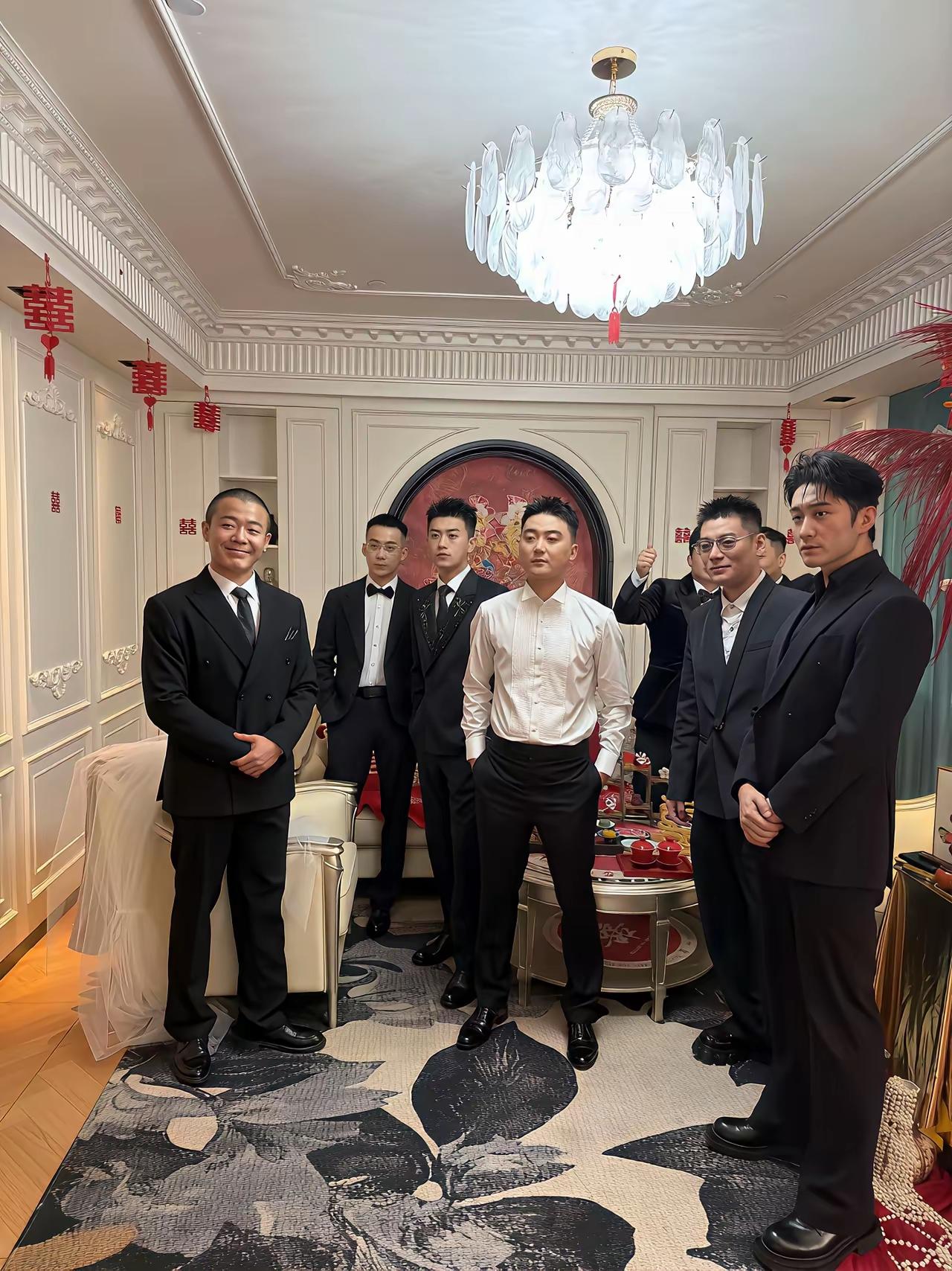 这绝对是高端局。