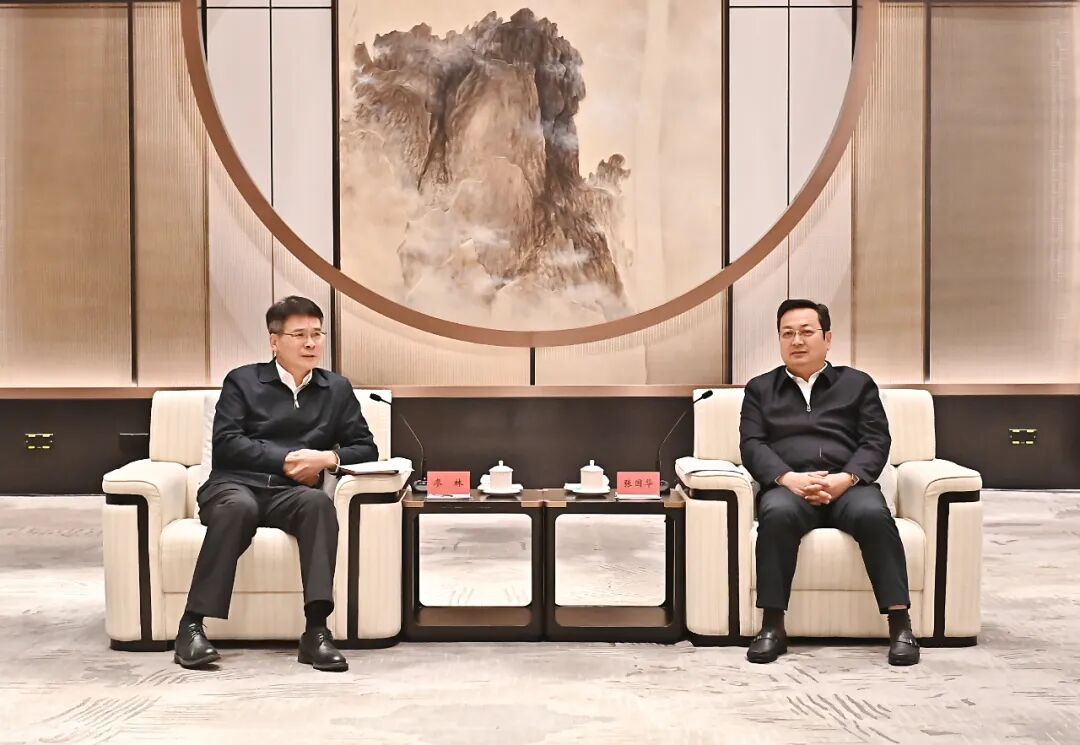 张国华与中国工商银行党委书记、董事长廖林一行举行工作座谈
