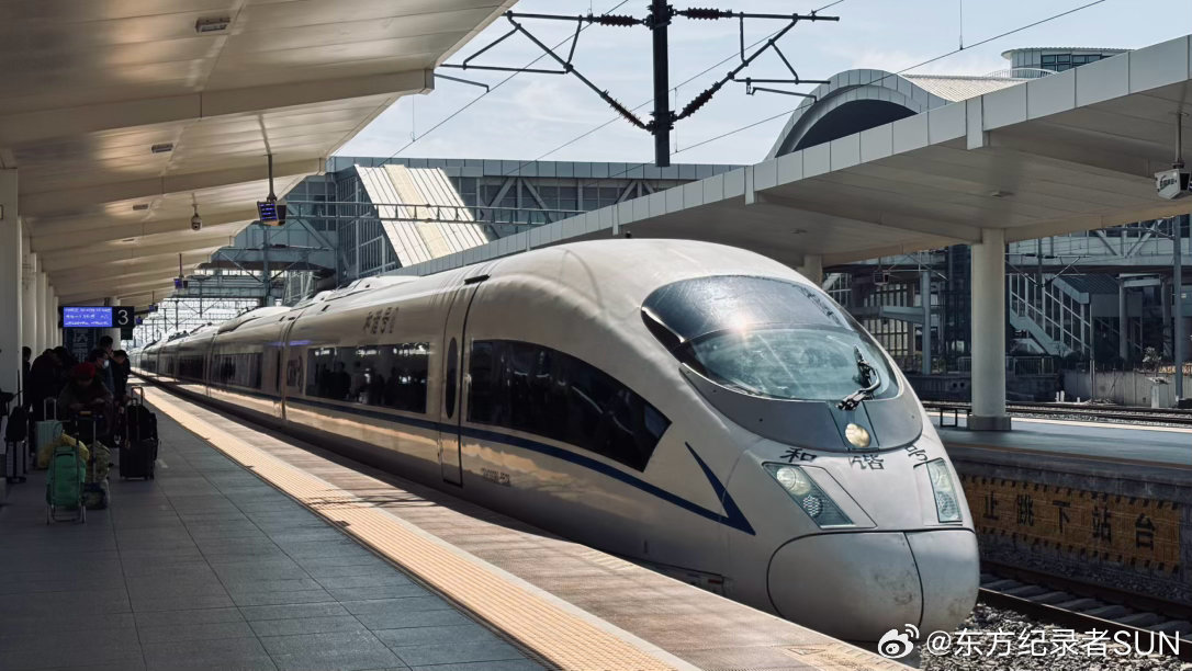 当你接触的异性很多了，经历的感情很多了，了解的异性非常多了，你的心态也就变了。你