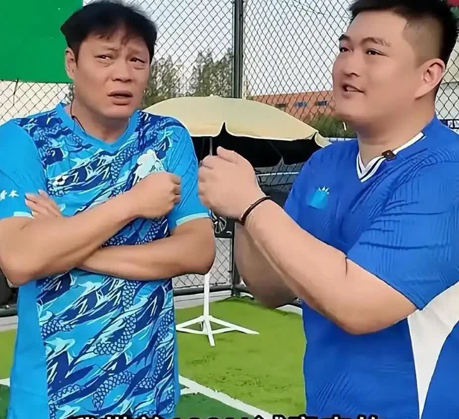 现在看，范志毅冒着出尔反尔的风险，也没去赵大牛搞的东北明星足球赛，这真是太明智了
