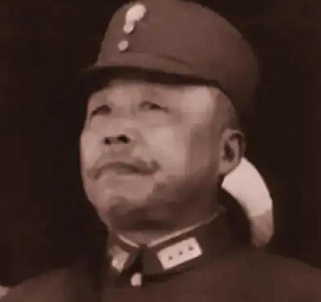 1949年1月，国民党上将陈仪去南京参加绝密会议。当蒋介石在会上宣布人事调整时，