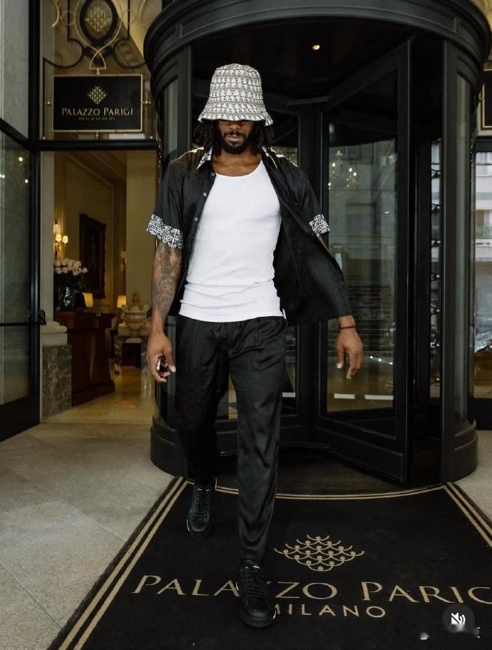 我再告诉你们，伦纳德夺冠的19年是这样的：1，常规赛被完全保护伦纳德在猛龙是