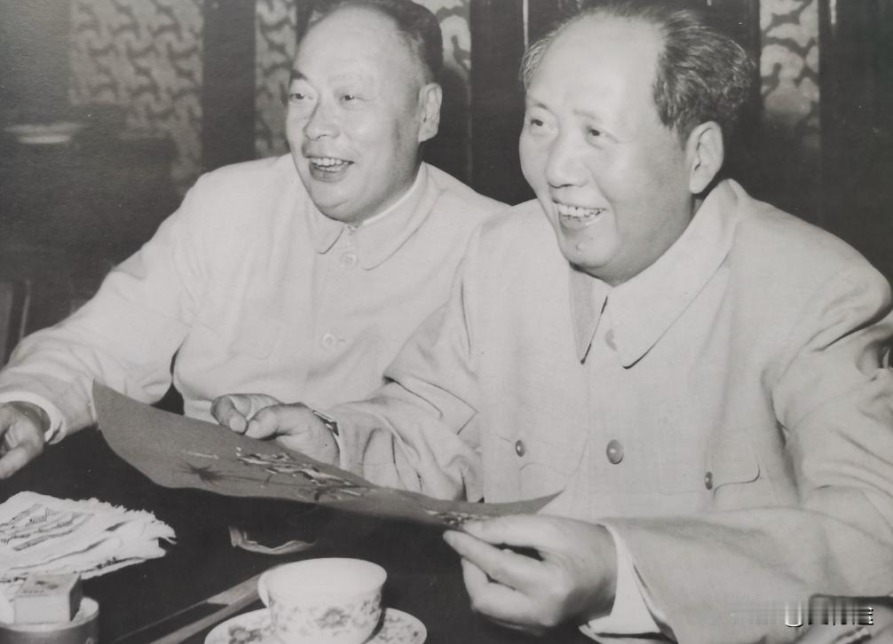 抗美援朝爆发之前，毛主席酝酿志愿军统帅人选。陈毅主动给毛主席写了一封信，说如果