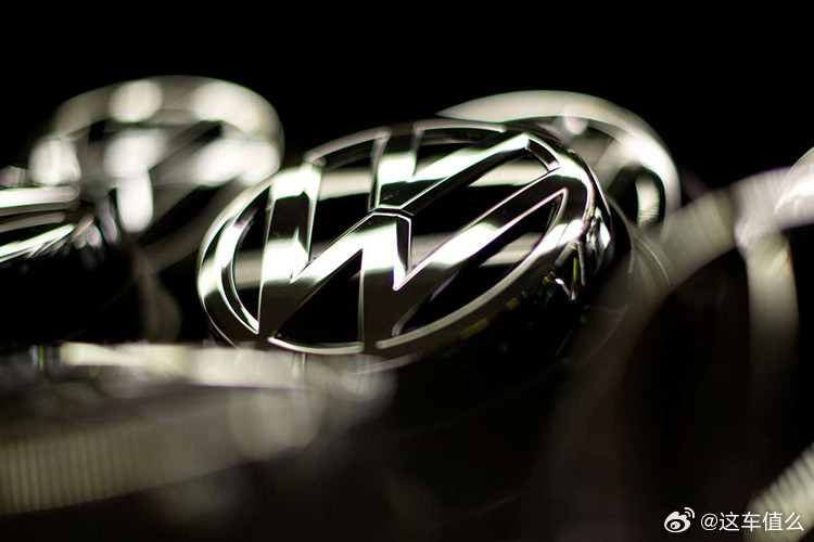 大众汽车2025年营业利润腰斩3月10日，大众汽车集团财报现实，公司全年营收为