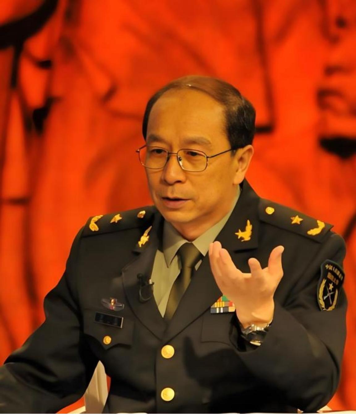 中美对峙升级！金一南警告：踏过鸭绿江的中国，早已站起！美国专家直言不敢跨越的‘红线’