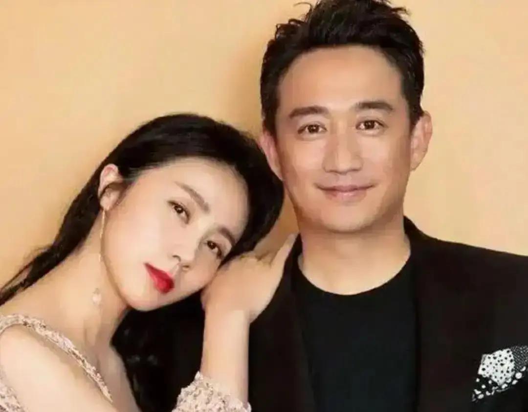 黄磊刘若英当年拍戏传过绯闻，后来黄磊娶了学生孙莉。现在他把大女儿多多往全能才