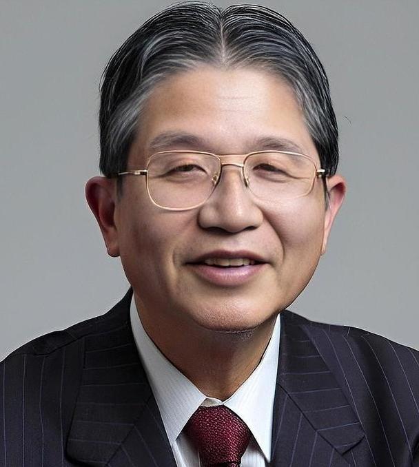 日本要气死了！日本顶尖科学家藤岛昭，竟带着他们的机密技术，连夜组团投奔中国，他还