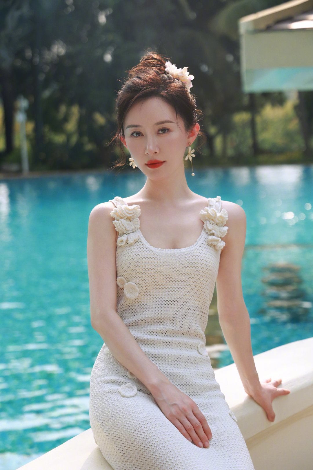 舒畅，海上岸边，白裙倩影​​​