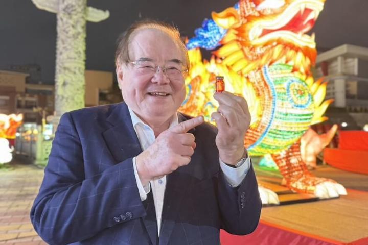 司法追杀来了？国民党高层遭监控　李乾龙座车发现追踪器梅花新闻网黄楚甯/综合