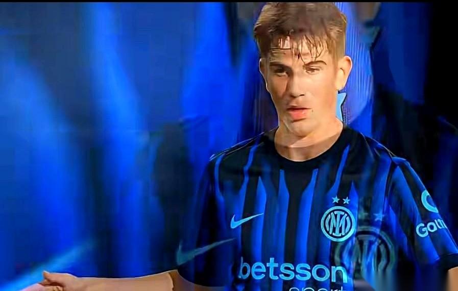 又来一个，500万，1米92的克罗地亚小伙儿。国米这操作，简直是上瘾了。熟悉