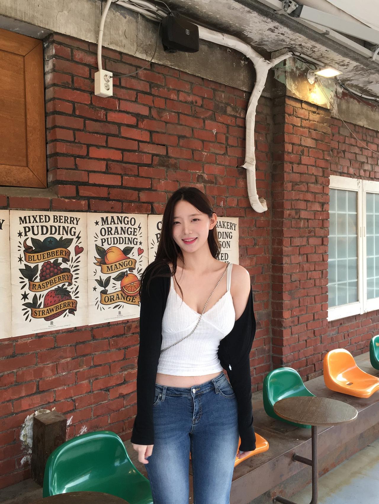 分享照片美女完美身材拍照