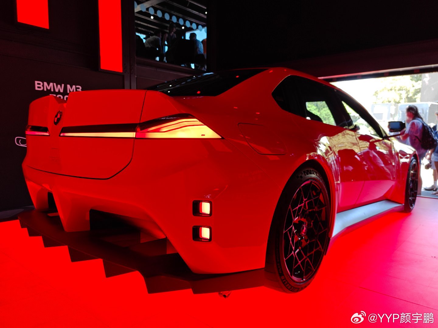宝马M概念车——也就是很快要上市的纯电M3，实车验货，观感非常可以！整体非常霸气