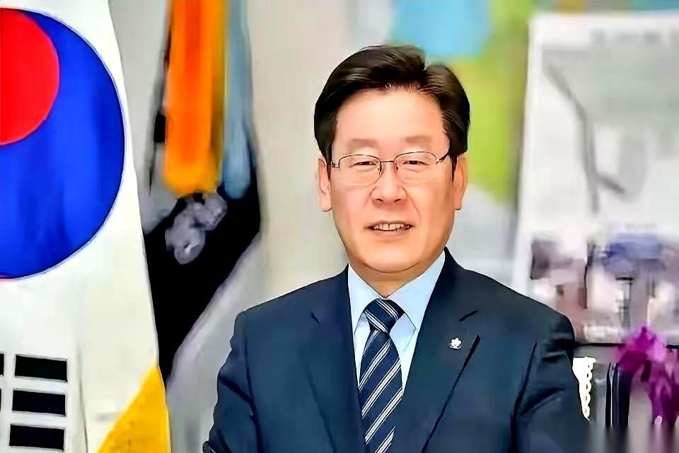 韩国人，组了个20多人的大团，浩浩荡荡跑到咱们这儿来……取经了。学什么？自动