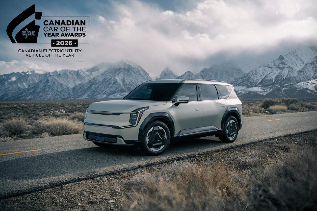 【现代汽车集团斩获“加拿大年度车”双冠王】现代汽车在加拿大多伦多举办的20