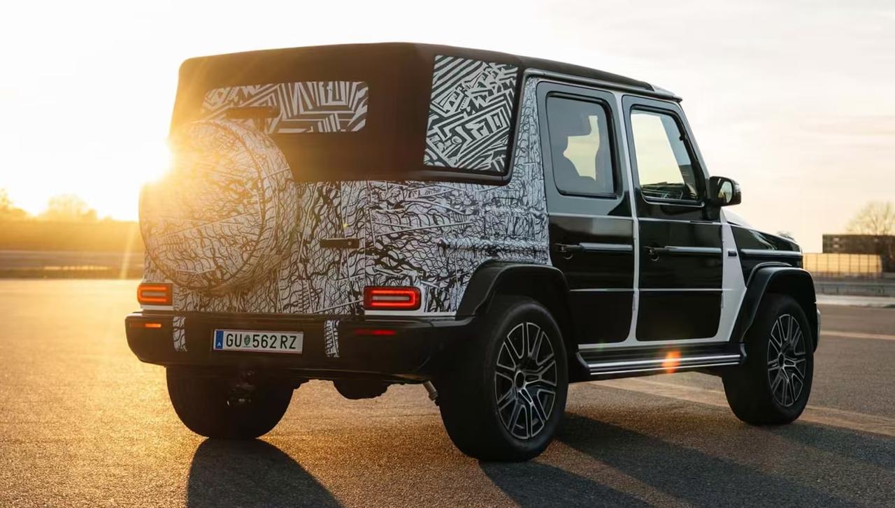 奔驰小G谍照曝光，又一棵“摇钱树”距离奔驰首次发布MINI版G级的消息已经过去