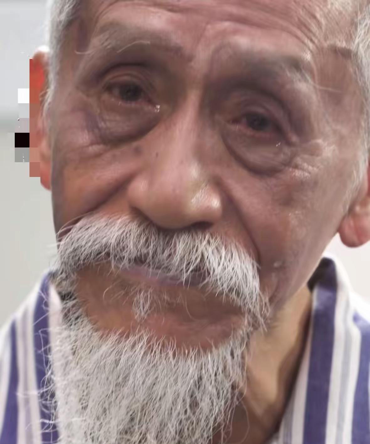 陈彼得的义子说我父亲临终前，亲口跟我说了父亲这辈子虽然离开家乡几十年，但是他