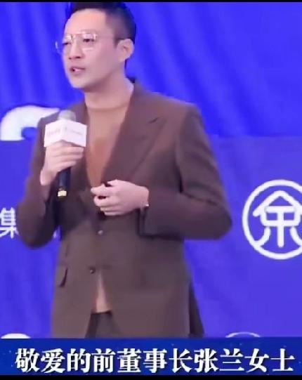 汪小菲深情致谢母亲张兰:是我主动邀请她为麻六记助力！她是非常有活力的一个人，看