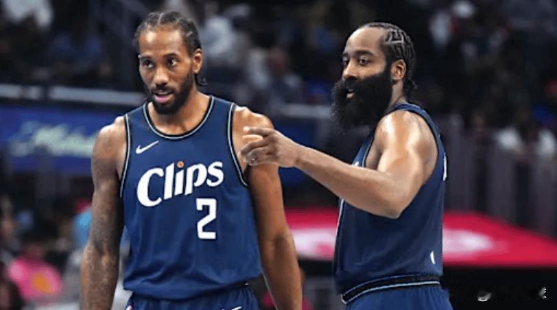 明日客战太阳，哈登小卡缺席！明天快船将在客场挑战太阳队，快船官方晒出了球队出