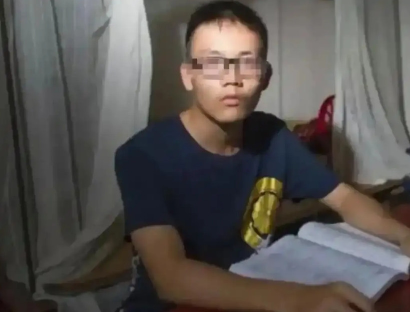 2021年，湖南一学霸，高考只考了239分，全校老师都不相信，然而当调取了监控录