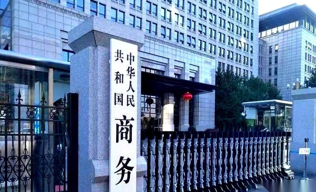 电商平台的搜索框，一夜变天。以前，你砸一百万广告，就能把隔壁那个用心做产品的老