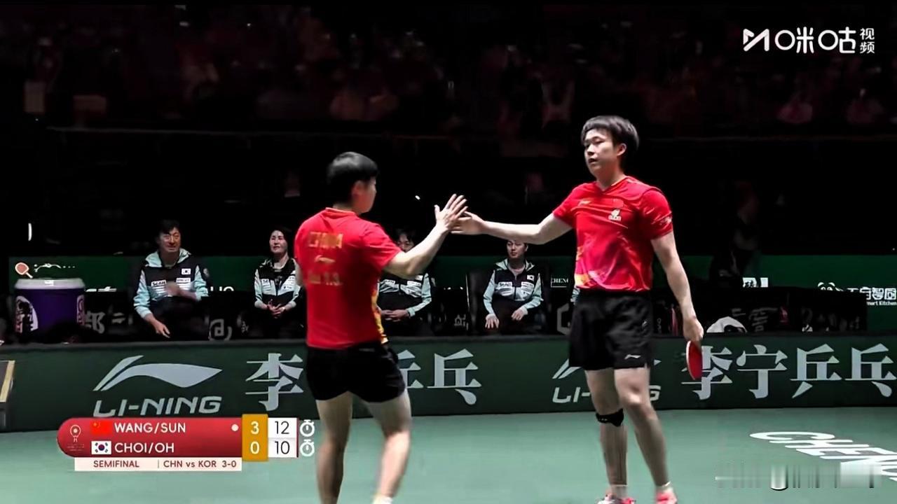 说个不同观点：今天半决赛，是国乒本次大赛打得最好的一场：这次大赛，多次用王楚