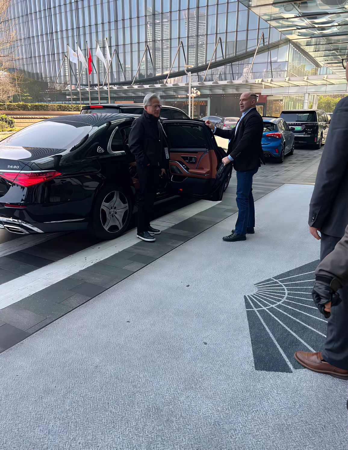 大家不要嘲笑迈巴赫…