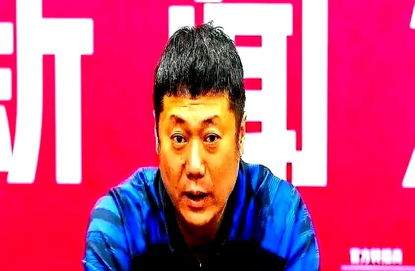 姐妹们快看！中国女排最近的大瓜终于有答案了！原来赵指导让朱婷袁心玥再打两