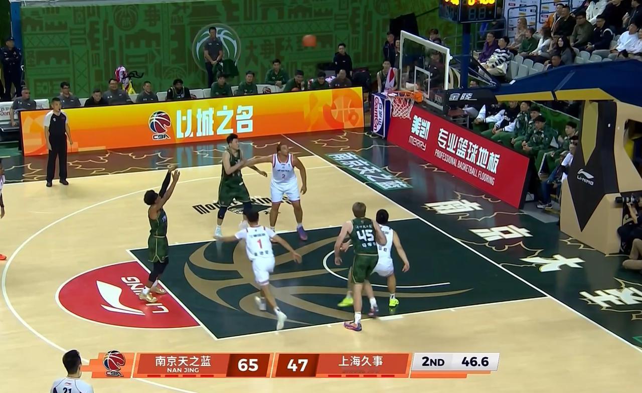 南京同曦队上赛季是季后赛守门员，这个赛季虽然没有了林葳，但同样不能小觑啊，第一场