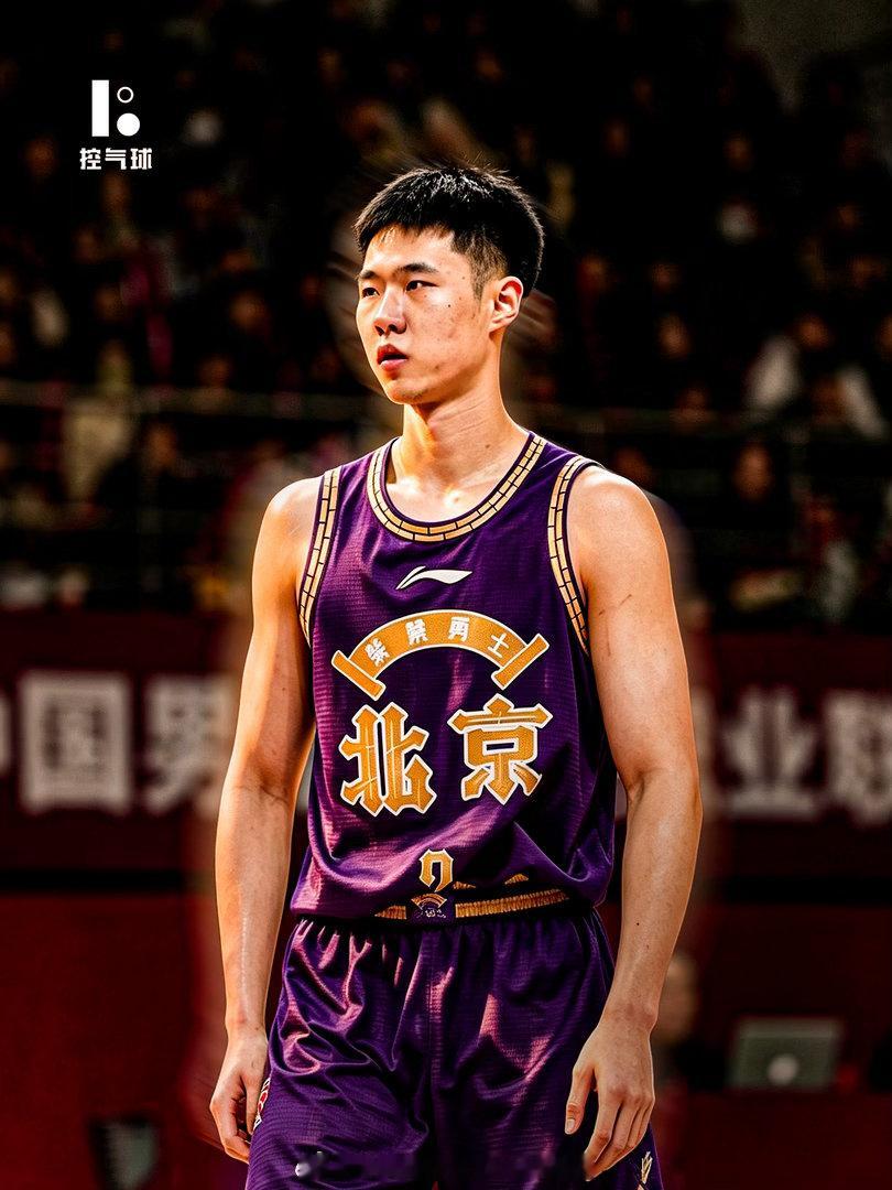 北控男篮通过交易获得青岛男篮锋线赵嘉义，赵嘉义在2022年被浙江广厦租借到了青岛