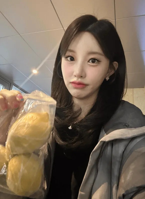 什么情况？Rookie绯闻韩国女友用中文发文，他表示