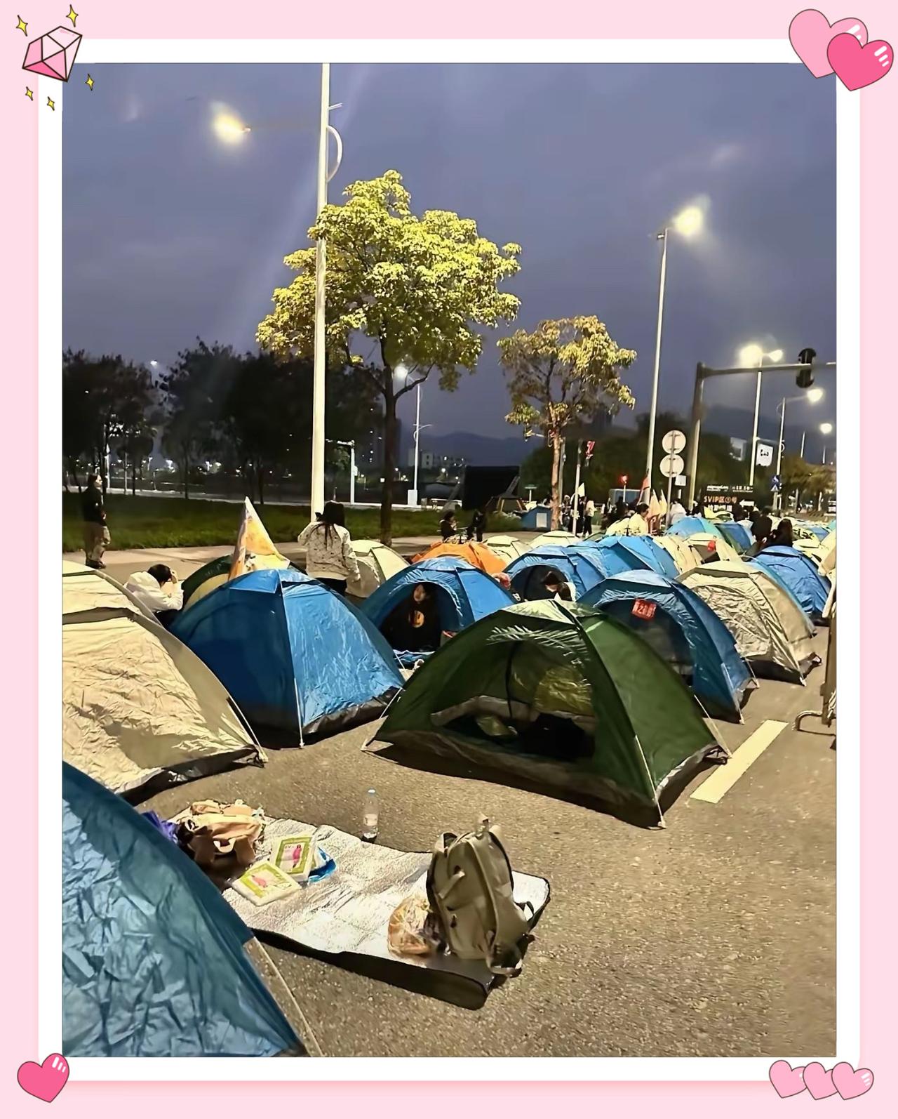 说真的，现在年轻人出门玩，宁愿挤帐篷也不住酒店，这事儿我太懂了！说白了就