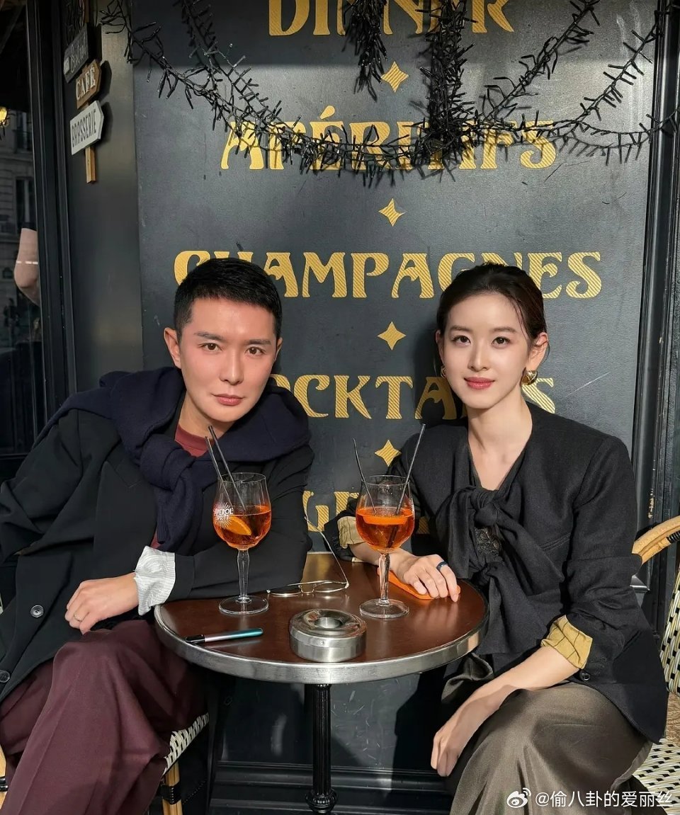 感觉是眼干美瞳被挂上去了，算面部很干净的了....鹅们有没有给牛马能改善沟沟壑壑