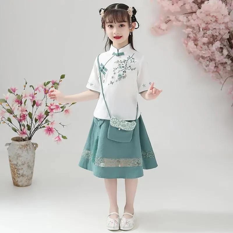 9月开学季，给你的孙女或外孙女买一套漂亮的套装吧，理由是：小女孩都喜欢穿漂亮