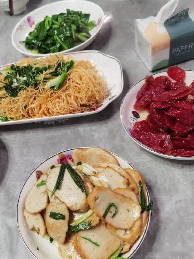 突然再也不想请一个朋友来家里吃饭了