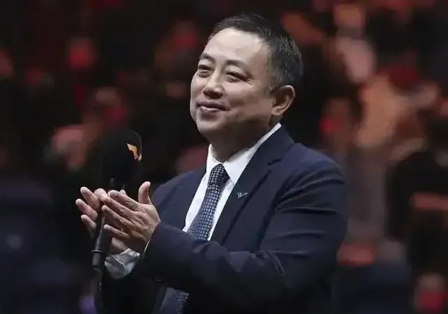 中国乒乓球队的优势会越来越小，因为中国乒乓球队优势训练条件被打破，以前是中国队有