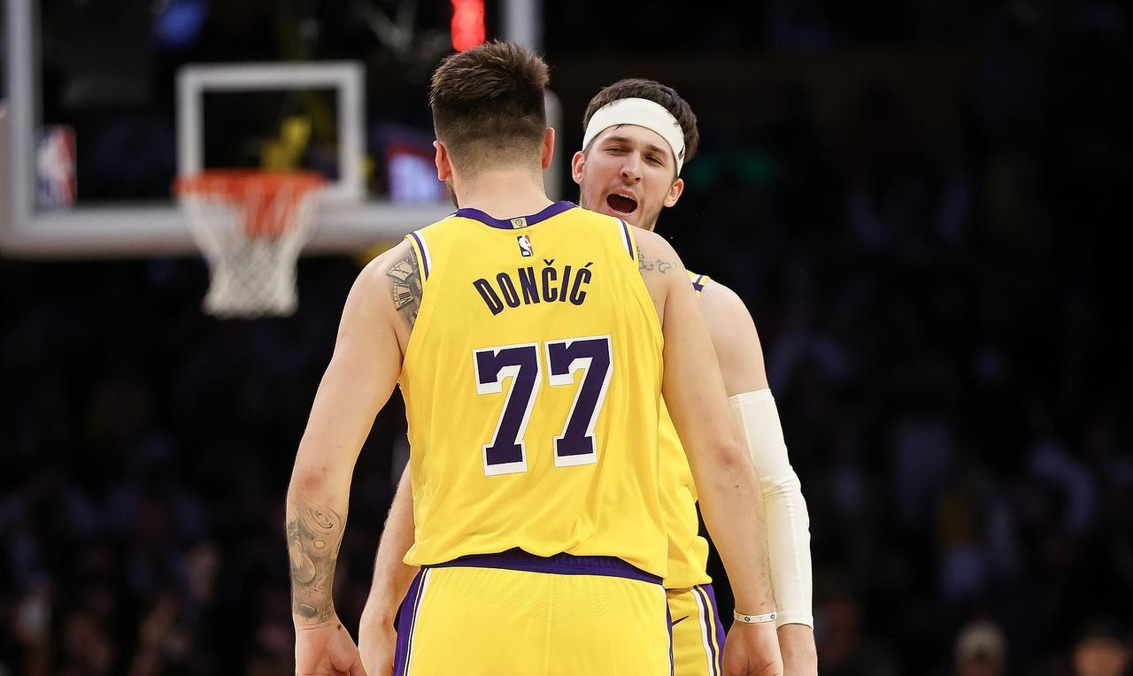 NBA开季即爆分！一周狂刷15次40+，球星集体开启得分盛宴